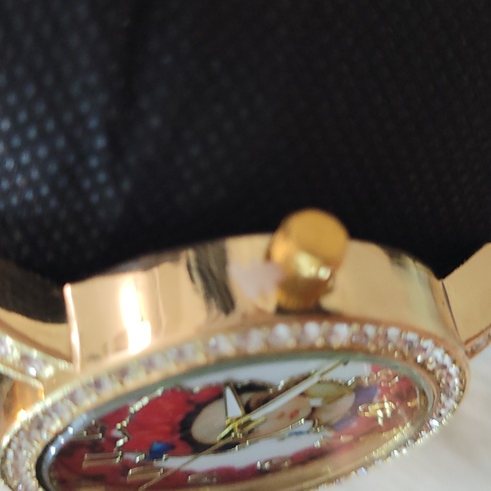 Watch - Picture 2 of 2